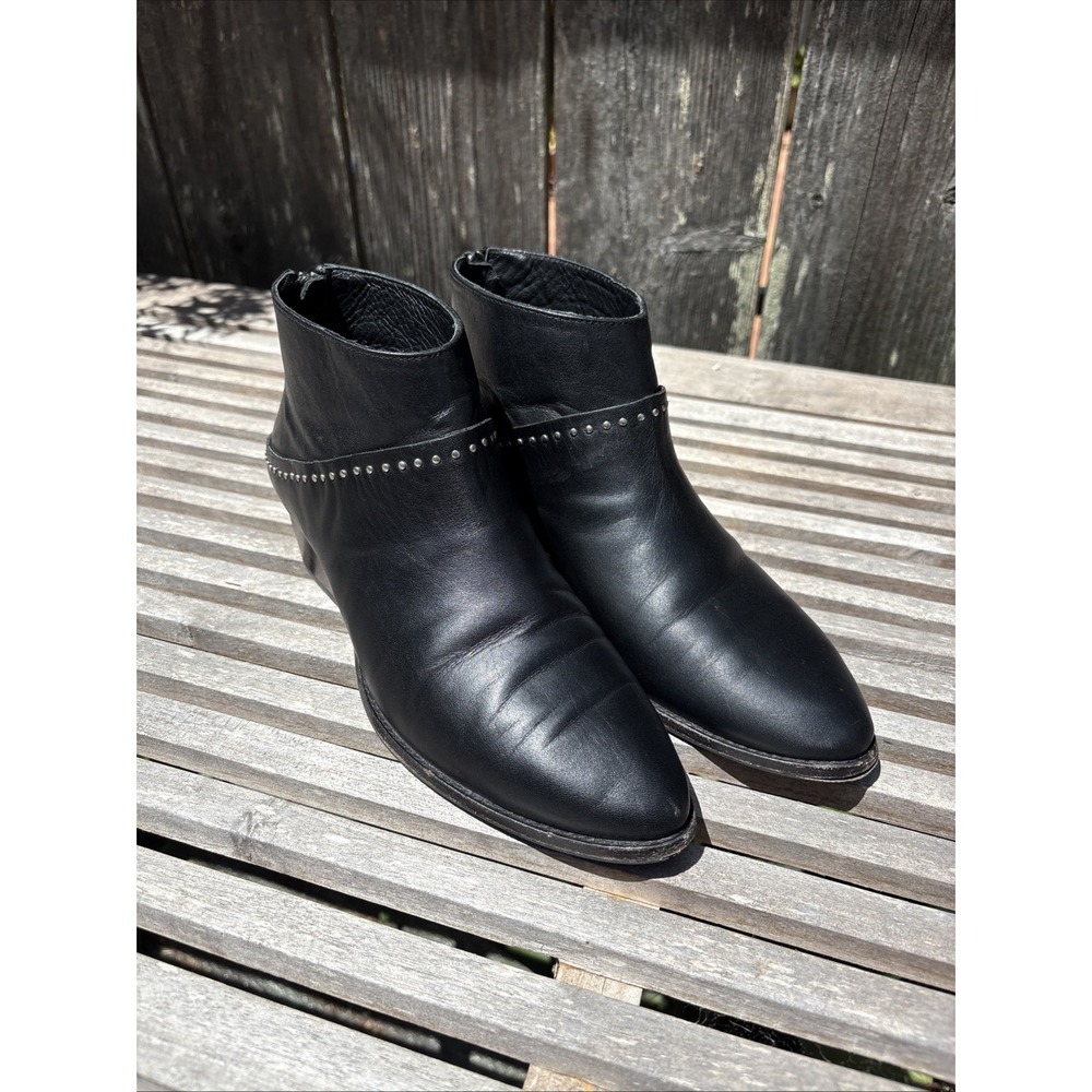 Thursday Boot Co Black Rein Studs Womens 8 Ankle Casaul Leather Booties